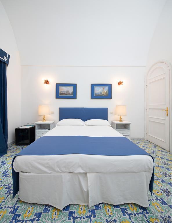 Marlin Guest House Капри Екстериор снимка