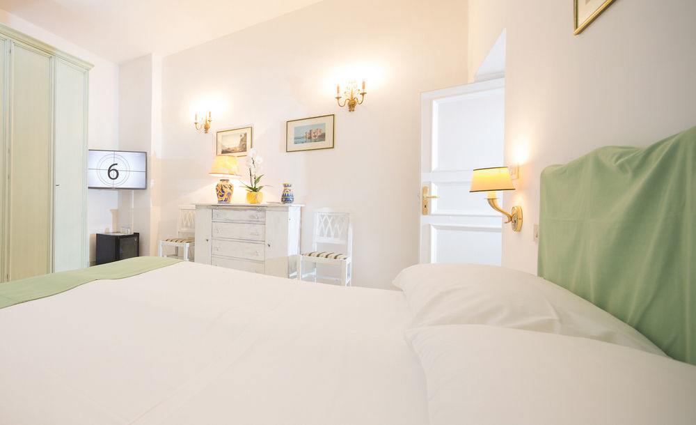 Marlin Guest House Капри Екстериор снимка